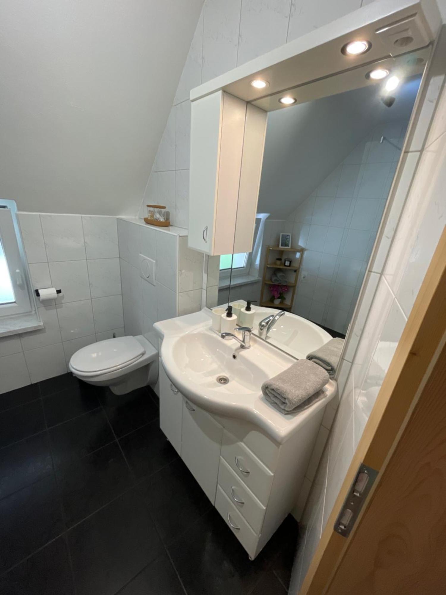 Apartment Tijana Nomenj Eksteriør billede